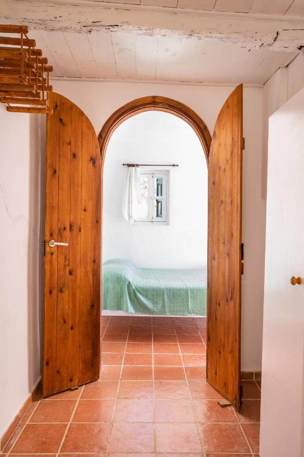 Olive Grove Cottage Menetai Exterior photo